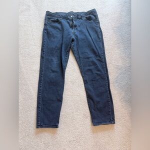Lucky Brand dark wash jeans
